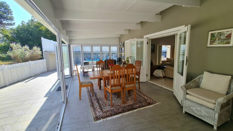 4 Bedroom Property for Sale in Goose Valley Western Cape